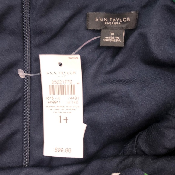 🆕 Ann Taylor Factory Palm Print Dress - Picture 7 of 8